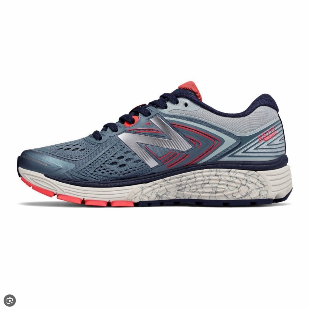 New Balance 860 V8 Asym Counter Running Sneaker
